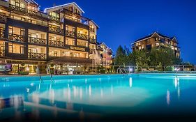 Premier Luxury Mountain Resort